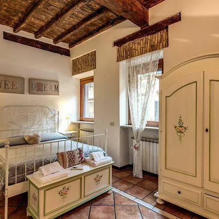 Lejlighed Moro Magenta 1 Casa E Per Vacanze *